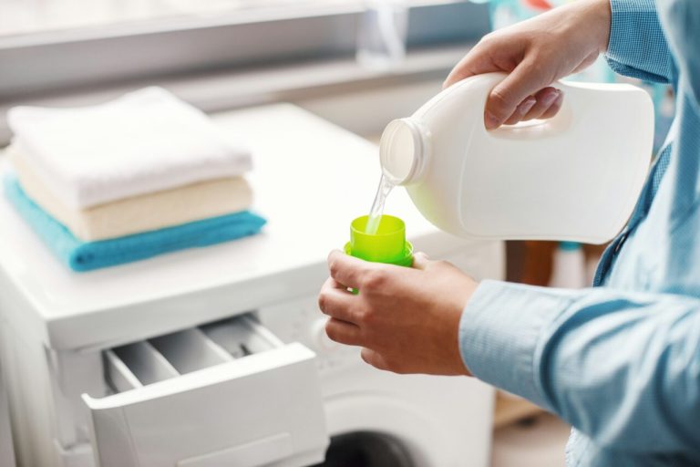 10 Best Laundry Detergents For Sensitive Skin